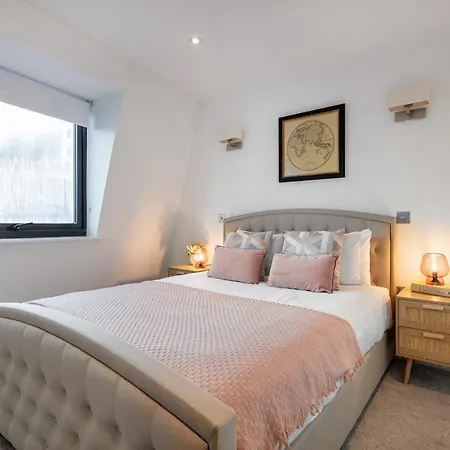 Farringdon/St Pancras Penthouse Apartment London Exterior photo